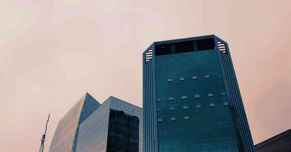 智能机器人技术和编程 智能机器人技术和编程哪个难