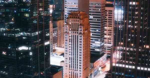 大数据包含设备数据的行业文章