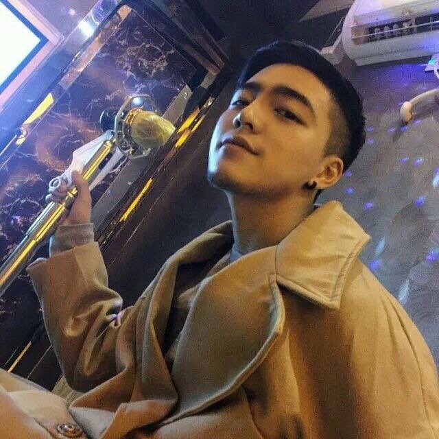 包秋瑶可