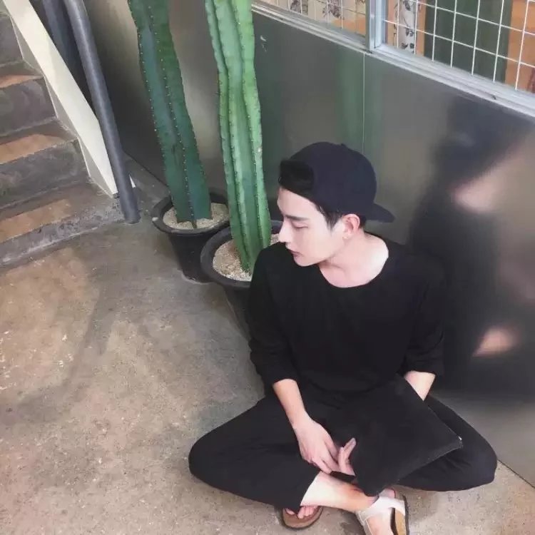堵奇和荔