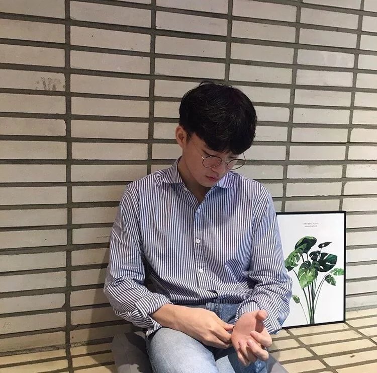 令狐蓝蓝云