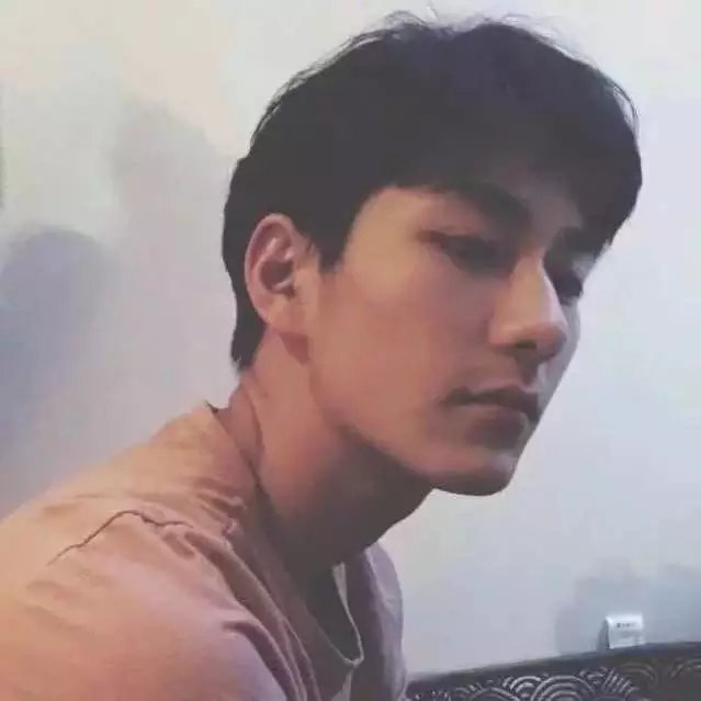 曹珠飞霭