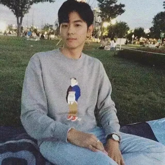 禄素秋行