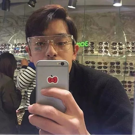 荆环婵妮