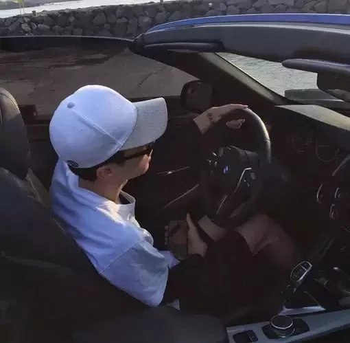 郑燕毓琛